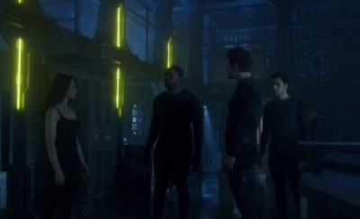 Dark Matter S1x01 Two instructs the crew to explore The Raza