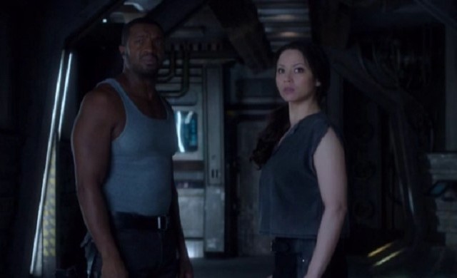 Dark Matter S1x03 Six and Two wonder how Five got on board The Raza