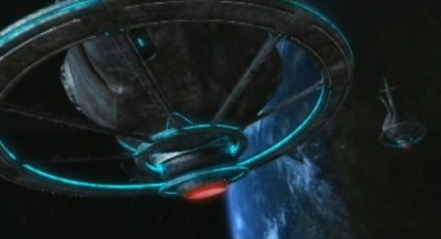 Defiance S1x01 - Alien ships enter the orbit of Earth in 2013