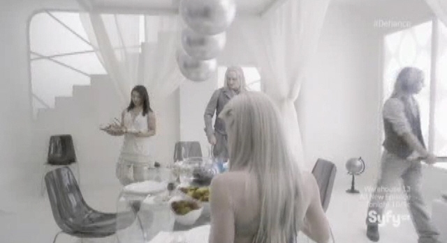 Defiance S1x03 - Dinner is served