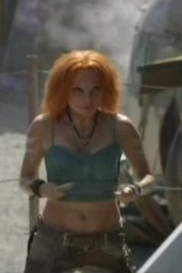 Defiance S1x03 - Irisa working out 