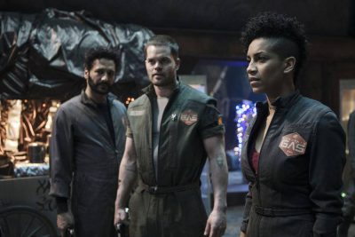 The Expanse S1x10 Our heroes deal with the inspector