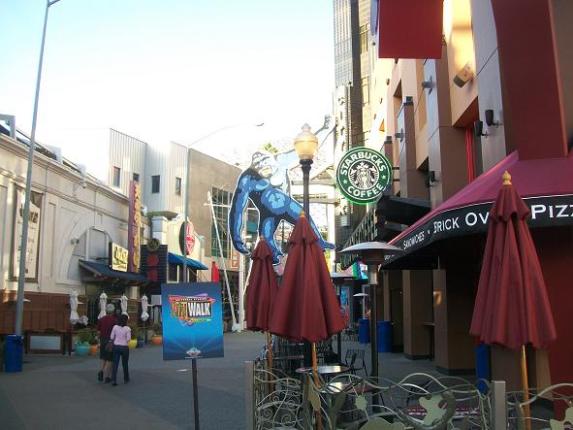 Universal Studios City Walk Entrance