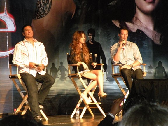 Twilight: Eclipse Convention – Day 2 (Part 1) – with Taylor Lautner video interview