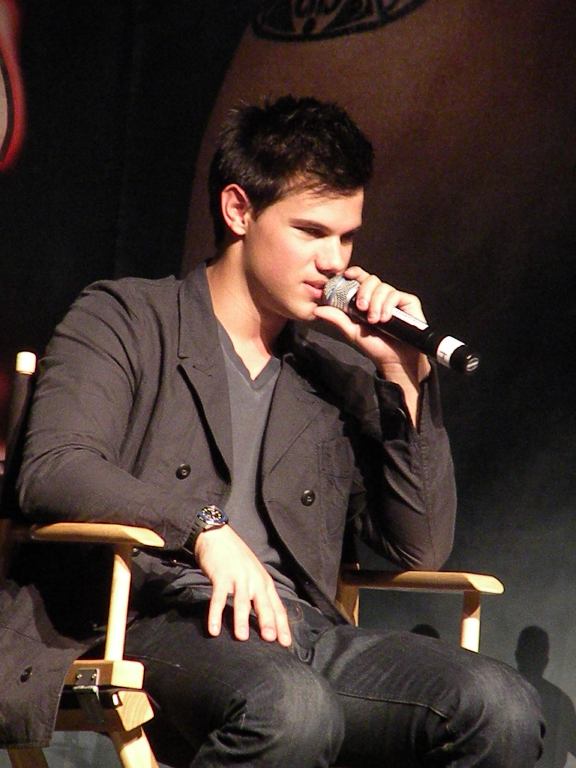 Taylor Lautner