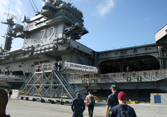 USS Abraham Lincoln