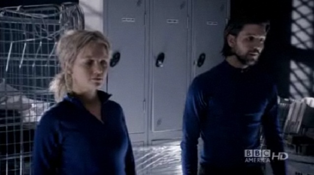 Primeval S4x02 - ARC Team comtemplates the situation