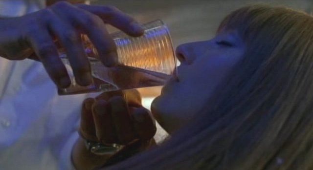 Fringe S3x13 The drink of death?