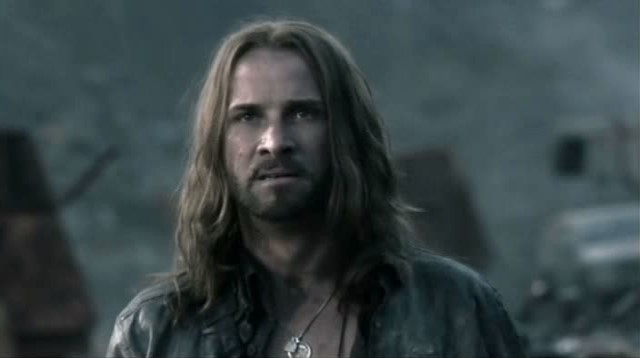 Falling Skies S3x01 - Colin Cunningham as the irrascable John Pope