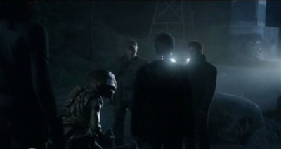 Falling Skies S3x01 - Red Eye meets with Tom, Weaver and Ben