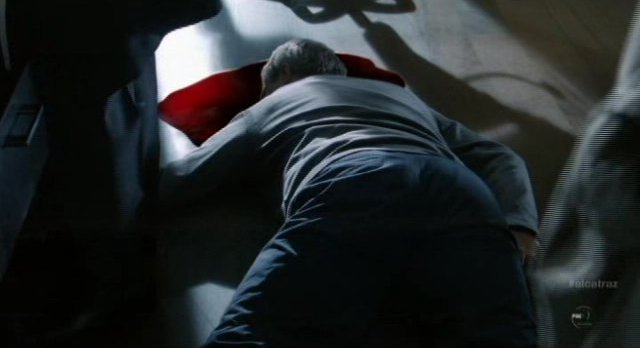 Alcatraz S1x01 - Robert Lawrenson as Barcly Flynn shot by Sylvane
