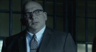 Alcatraz S1x08 - Warden James knows the truth about McKee