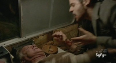 Being Human S3x10 - Poor Pete is attacked by a bevy of vampires