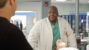 Body of Proof S2x08 Love Bites - In the lab with Curtis