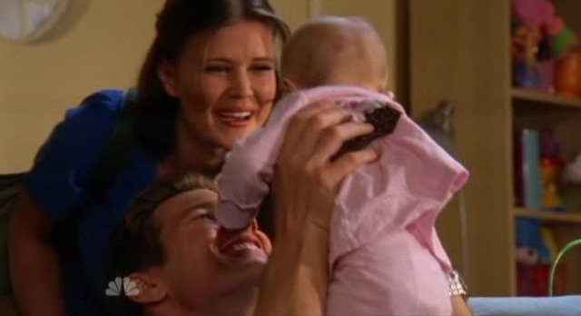 Chuck S5x03 - Ellie and Devon with baby bundle