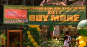 Chuck S5x04 - Buy More Salesperson of the Year convention