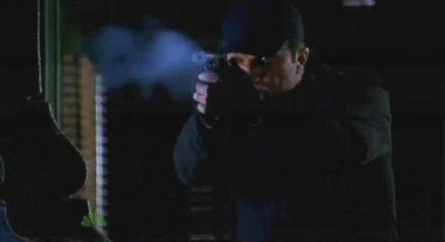 Chuck S5x04 - Casey in action