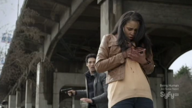 Continuum S1x05 - Maddie Shot