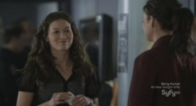 Continuum S1x02 - Jennifer Spence as computer genius Betty Robertson