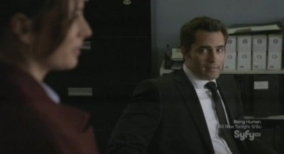 Continuum S1x02 - Victor Webster as Carlos prepares to head to the police memorial