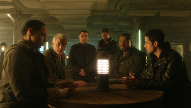 Dark Matter S01x02 At the party