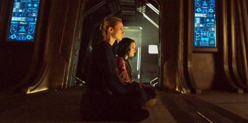 Dark Matter S01x02 Five and Android talk