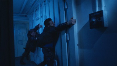 Dark Matter S01x05 Three saved frim hull breach