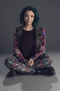 Click to follow Jodelle Ferland as Five aka Das on Twitter!