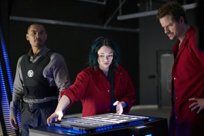 Dark Matter S2x07 Five shows the Blink Drive tech to Three and Four
