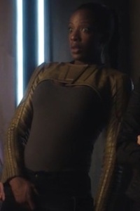 Dark Matter S3x04 Solara Shockley portrayed by Ayisha Issa