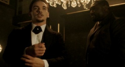 Dracula S1x1-Grayson the American