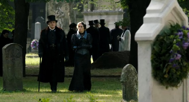 Dracula-S1x04-Daniel's funeral