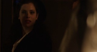 Dracula-S1x2-Mina overhears