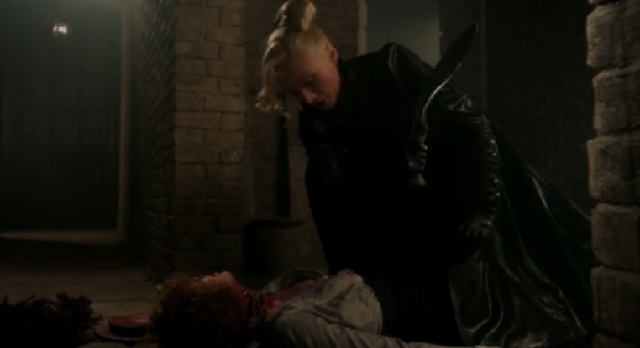 Dracula-S1x2-Off with her head