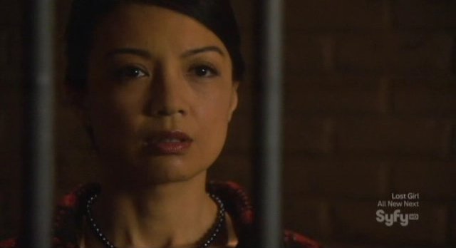 Eureka S5x03 - Senator Wen in virtual jail