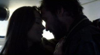 Falling Skies S2x04 - Tender moment between Anne and Tom