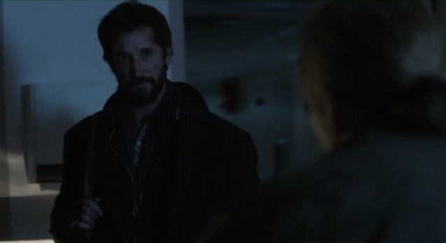 Falling Skies S2x05 Tom and Weaver talking