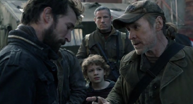 Falling Skies S2x05 Weaver giving orders