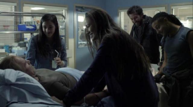 Falling Skies S2x06 Weaver recovers