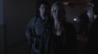 Falling Skies S2x07 - Hal has a surprise for Karen