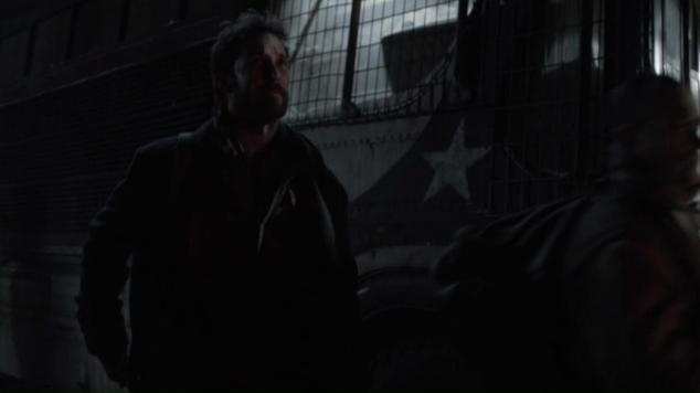 Falling Skies S2x07 Tom leavin 34