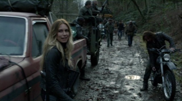 Falling Skies S2x07 - Will Maggie continue to smile with the return of John Pope