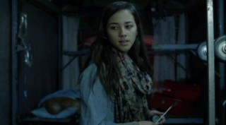 Falling Skies S2x03 - Seychelle Gabriel as lovely Lourdes