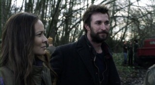 Falling Skies S2x08 - Moon Bloodgood as Anne with Noah Wyle as Tom