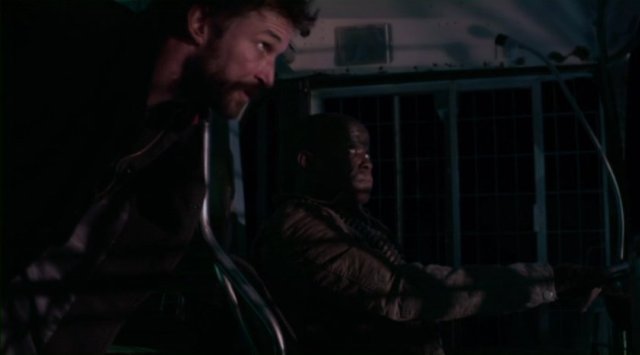 Falling Skies S2x08 - Tom Mason and Anthony chat about what is up ahead