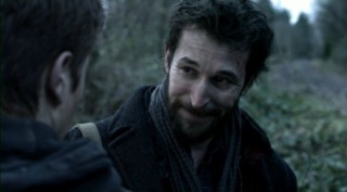 Falling Skies S2x08 - Tom chokes back tears at Bens decicion to leave