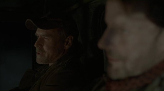 Falling Skies S2x08 - Will Patton as Captain Weaver and Ryan Robbins as Tector