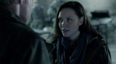 Falling Skies S2x10 - Jeanne Weaver talks with Dad