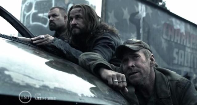 Falling Skies S3X06 Weaver offers the humvee