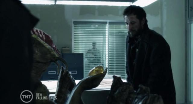 Falling Skies S3X06 weapon of bug destruction